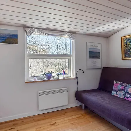 2 Bedroom Stunning In Σπίτι διακοπών Ebeltoft