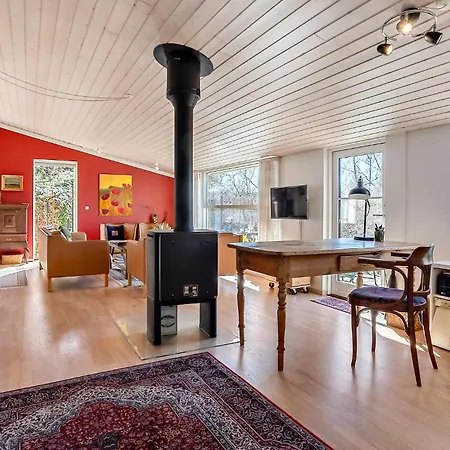 2 Bedroom Stunning In Ebeltoft